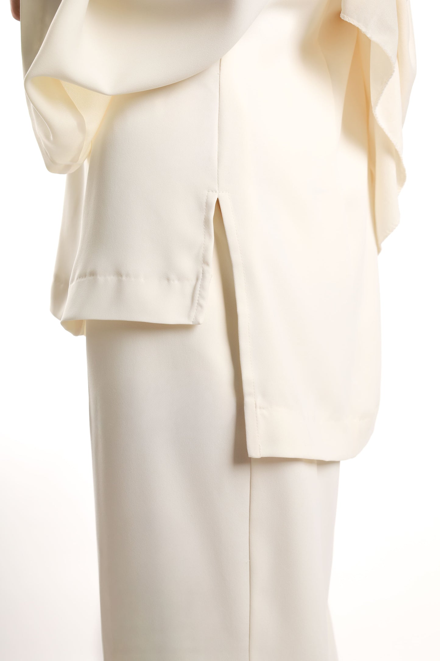 BLOUSE ASYMÉTRIQUE